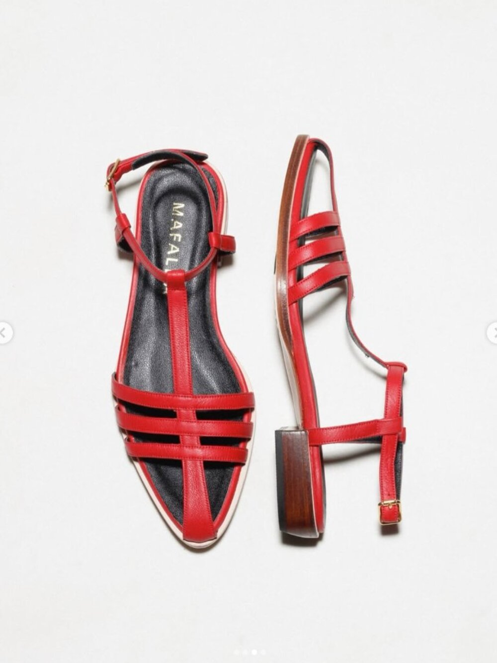 Mafalda - Strap leather sandal in red